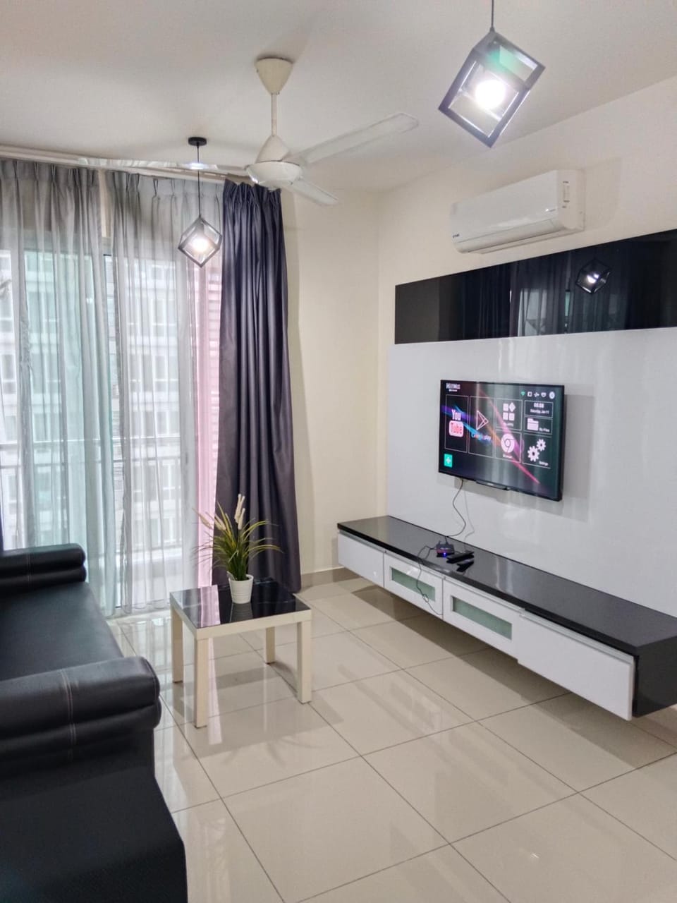 Newly Painted 3-Room Residence, Near IOI City Mall, UPM, UNITEN, IUKL Apartment in Negeri Sembilan, Malaysia
