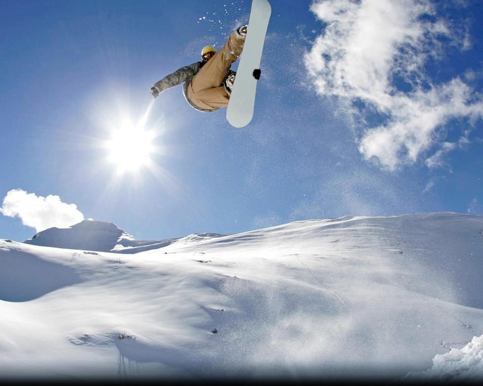 Winter, Skiing