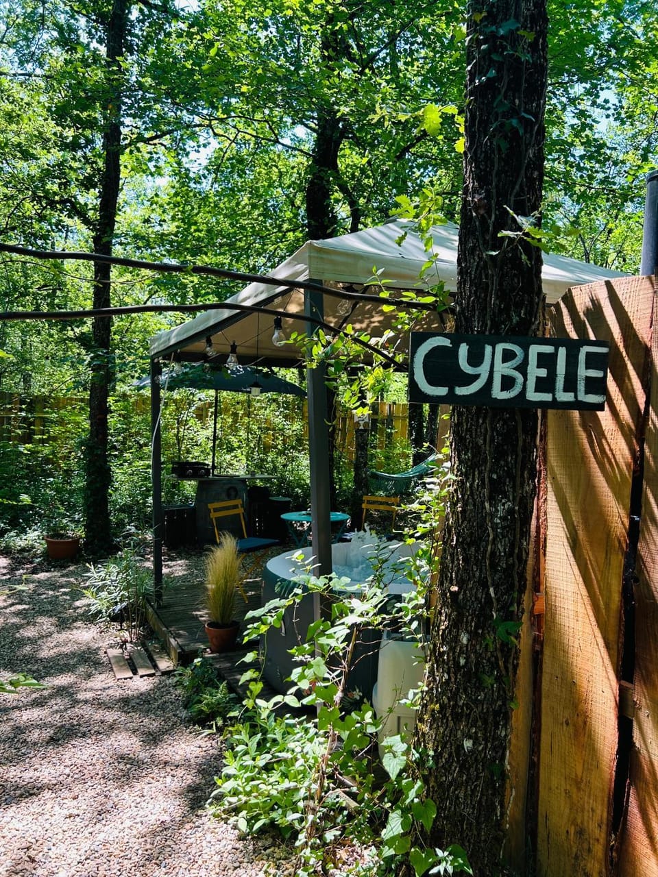CYBÈLE Luxury tent in Occitanie