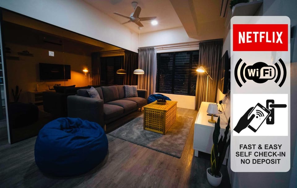 Communal lounge/ TV room, TV and multimedia, Living room, Seating area, fireplace