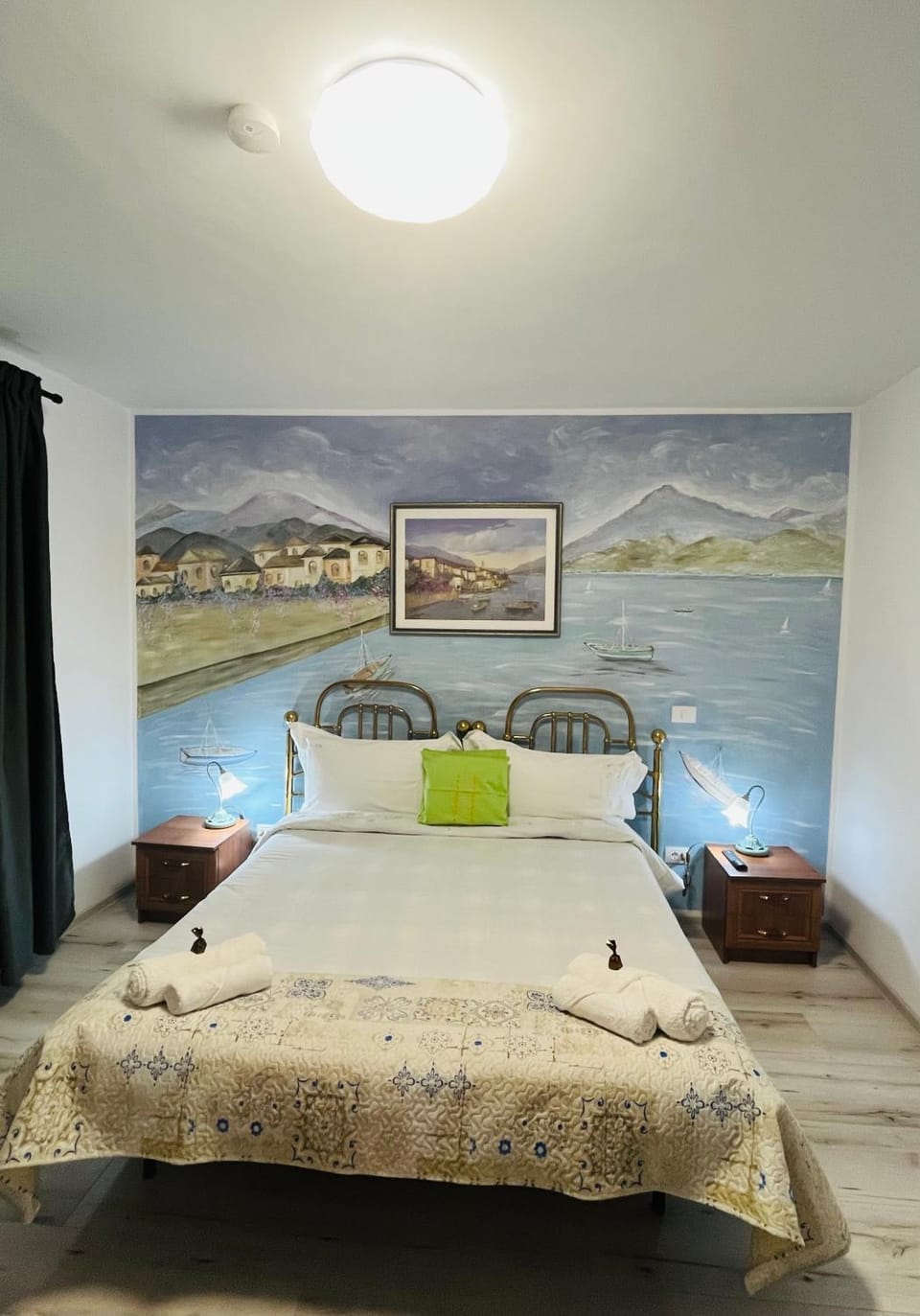 CASA MATILI-1st floor of the house Vacation rental in Romania