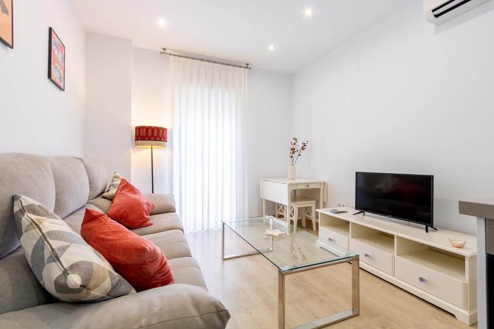 Communal lounge/ TV room, Living room, Lounge or bar