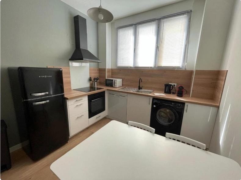 Centre Ville Superbe T2 Neuf Wifi Terrasse Netflix Apartment in Nouvelle-Aquitaine