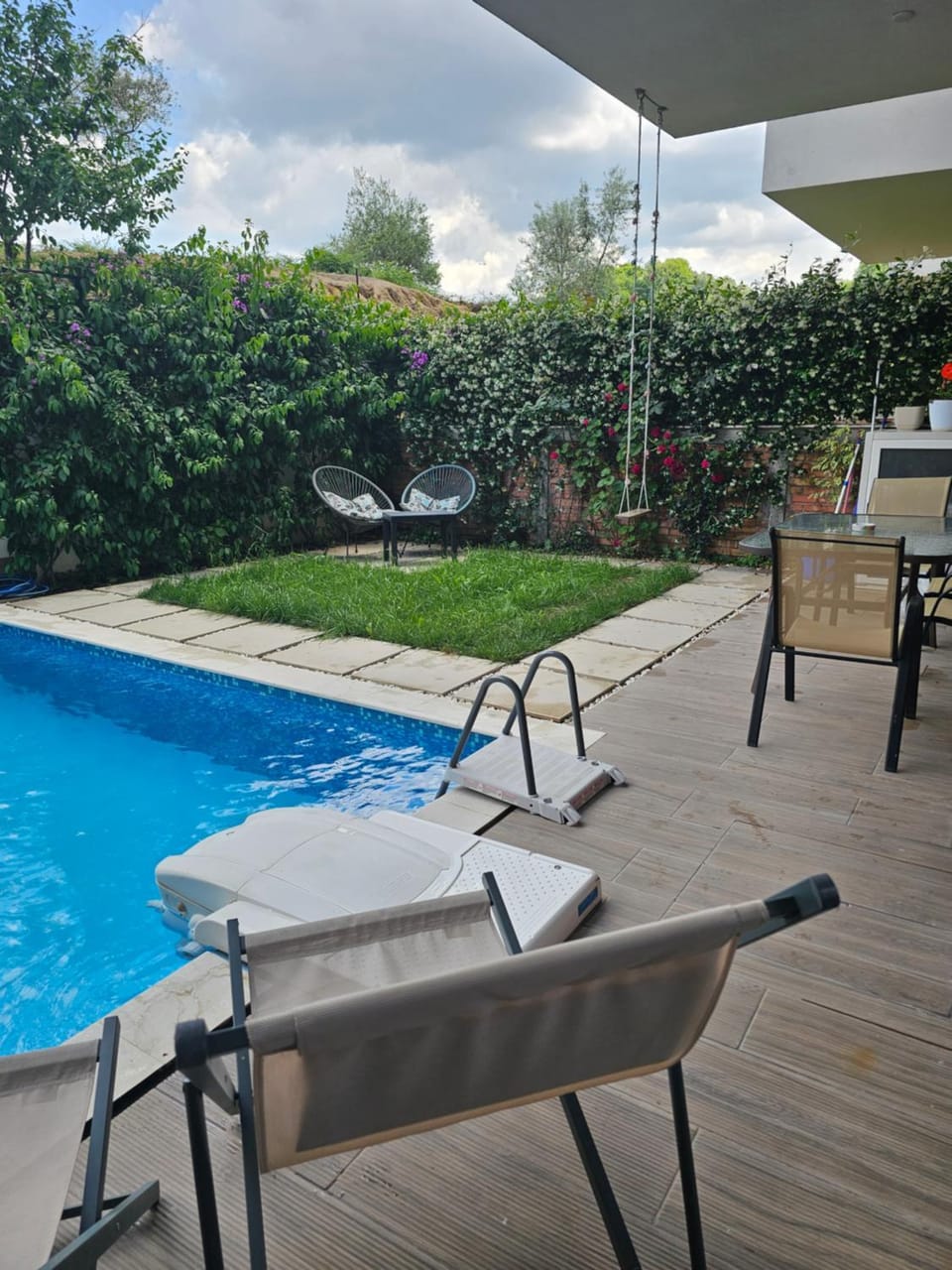 Garden, Garden, Garden view, Pool view, Swimming pool, sunbed