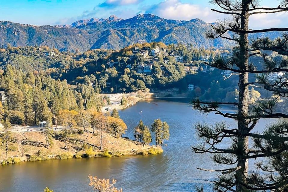 Lakeside Serenity House in Crestline