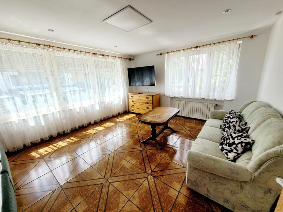 Wellness Aqua House Villa in Prague