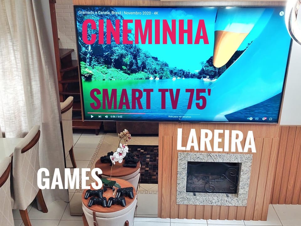 Communal lounge/ TV room, TV and multimedia