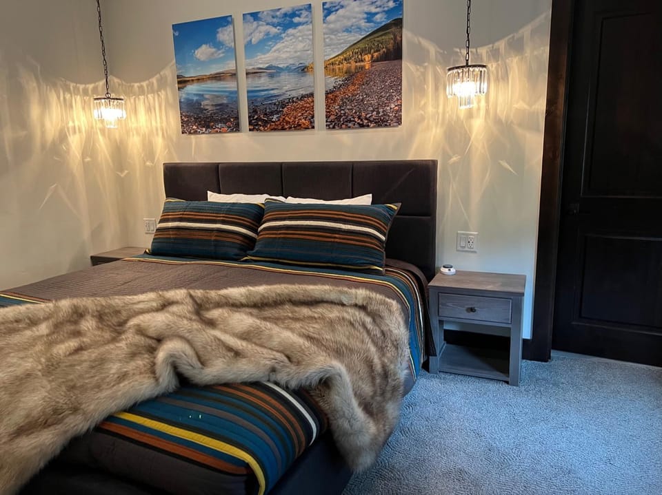 Bed, Bedroom