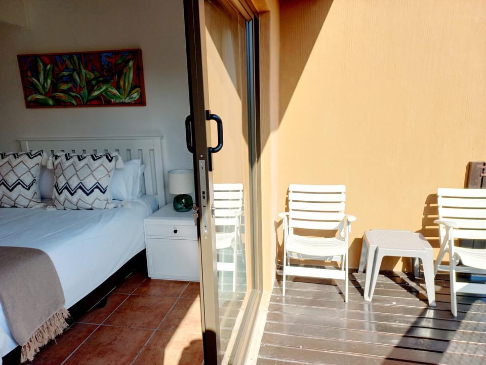 View (from property/room), Balcony/Terrace
