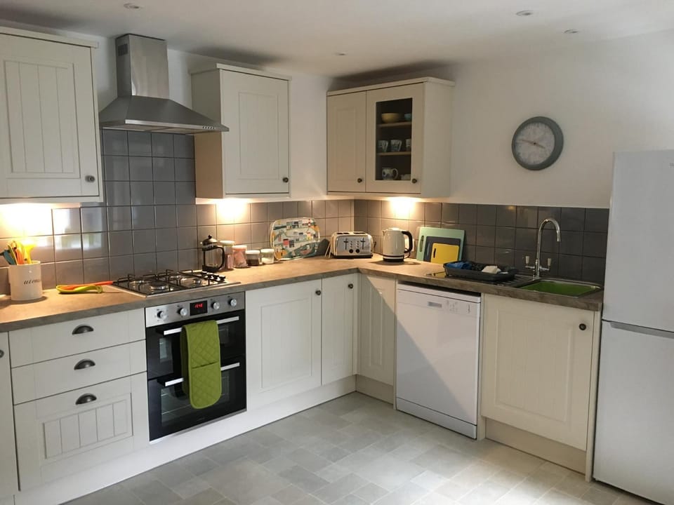 Kings Cottage, Nairn - a charming place to stay House in Nairn