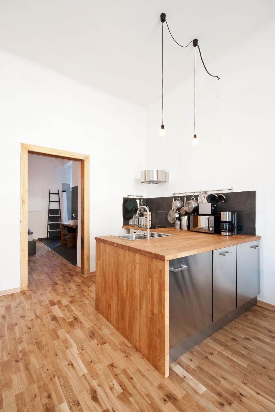 Kitchen or kitchenette, Living room
