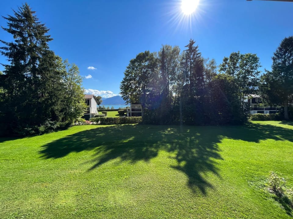 View (from property/room), Garden view, Lake view, Mountain view