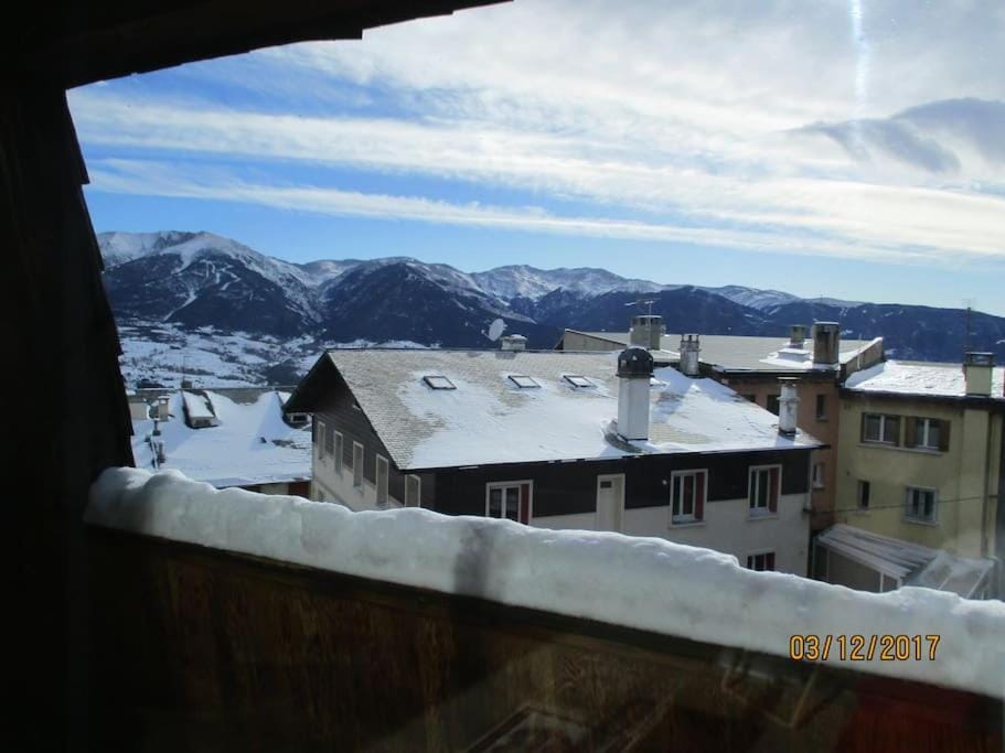 Font-Romeu village - ski, randonnées, loisirs plein air Apartment in Bolquère