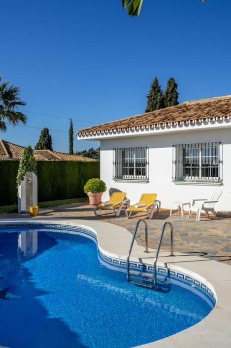 Urb Villa with pool by Costarentals- Ref 139 Villa in Costa del Sol