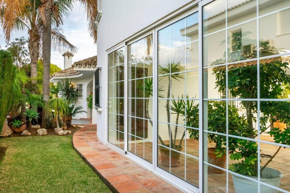 Urb Villa with pool by Costarentals- Ref 139 Villa in Costa del Sol