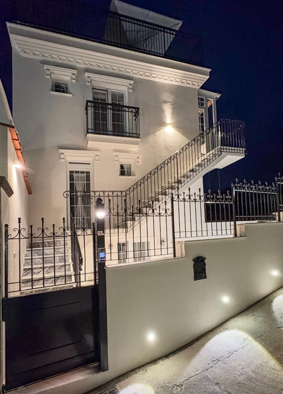 Property building, Night