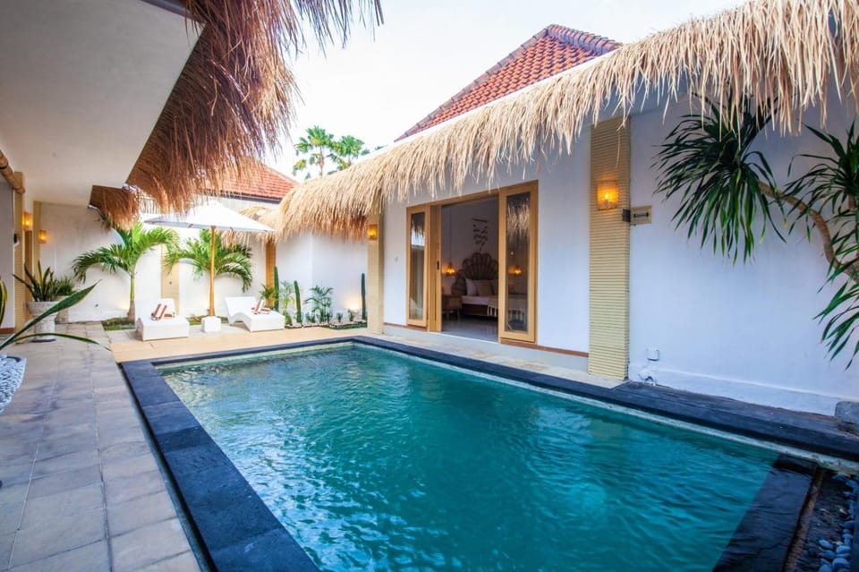 Simple & Magical Villas . Villa Sambali 2 Villa in Kuta