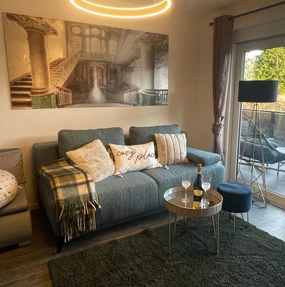 Communal lounge/ TV room, Living room