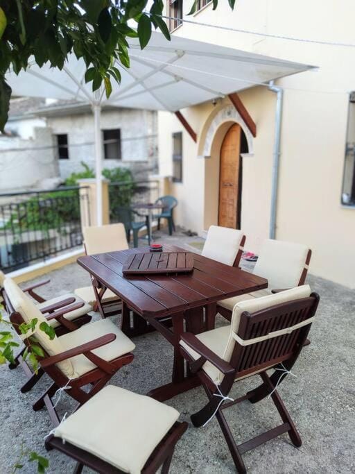 View (from property/room), Balcony/Terrace