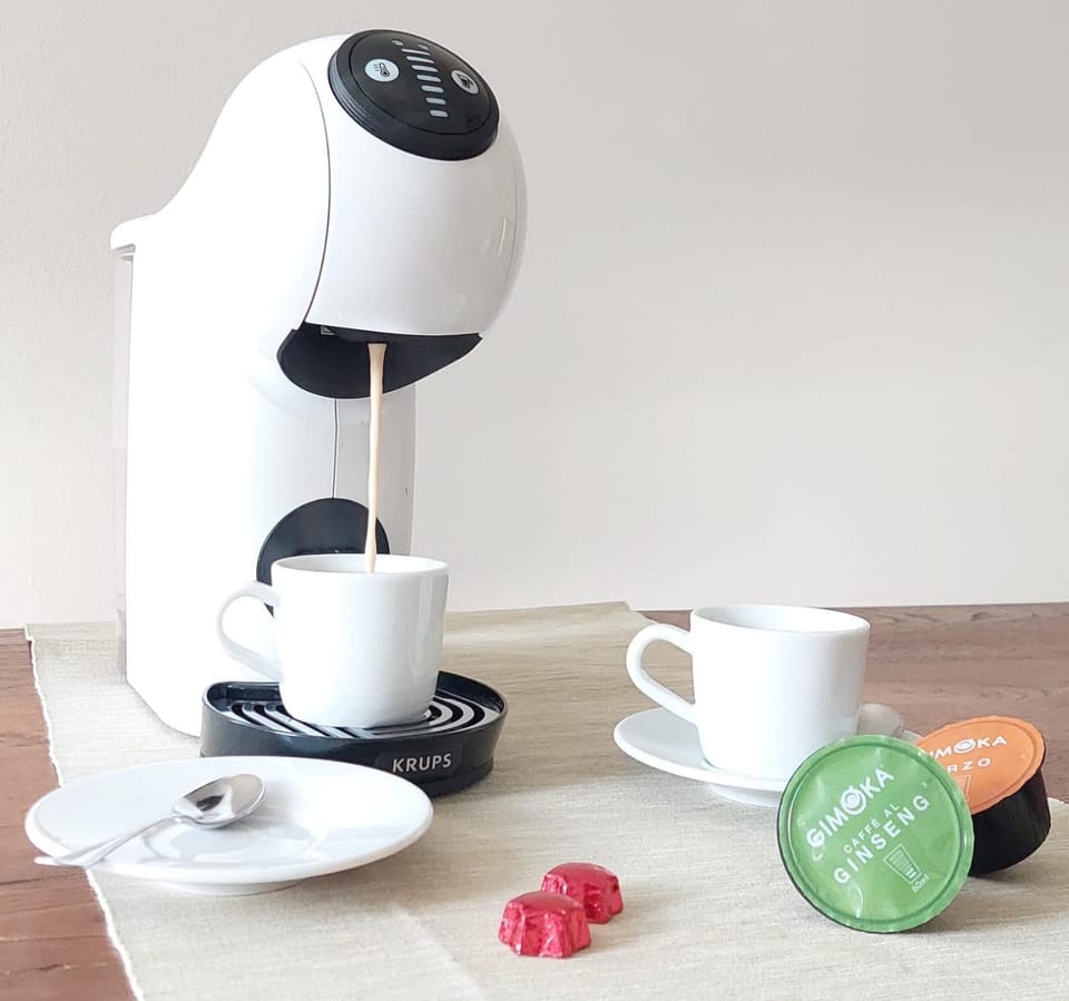 Coffee/tea facilities, Kitchen or kitchenette