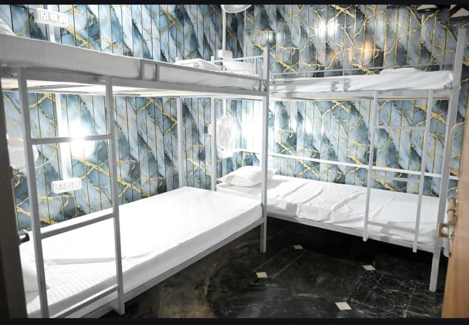 KUBER STAYHUB - TAMASHA -Dormitory Apartment in Varanasi