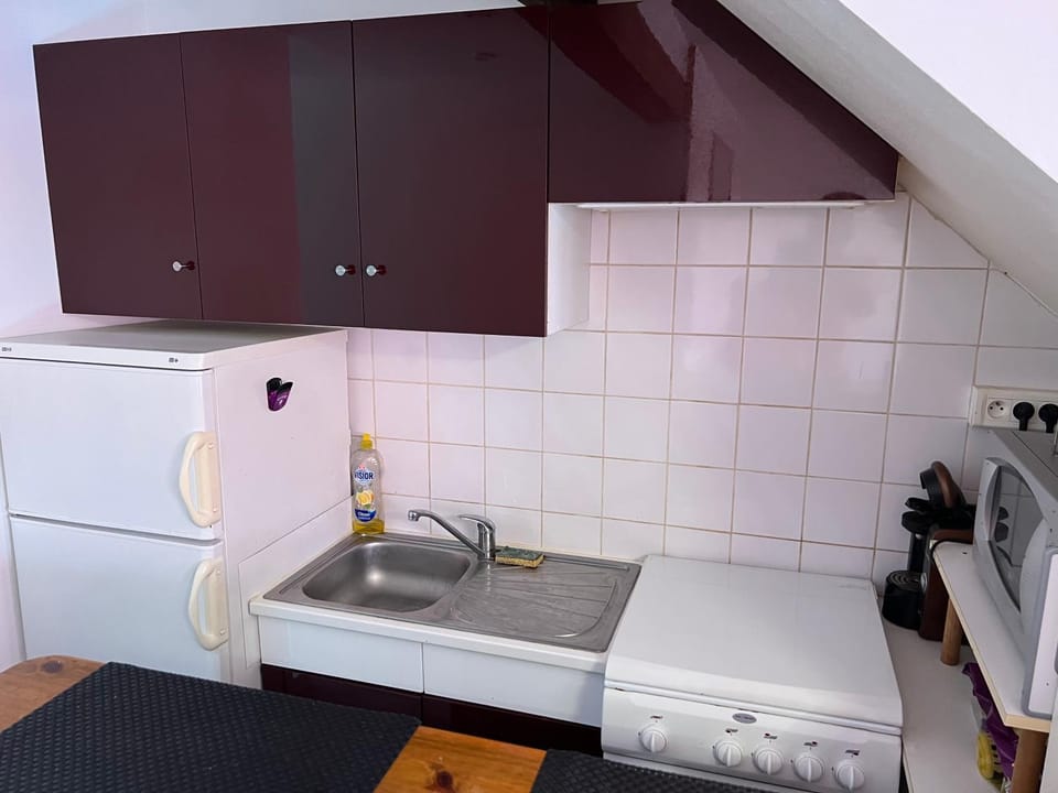 0 rdc Appartement centre flers proche commerces et gare Apartment in Normandy