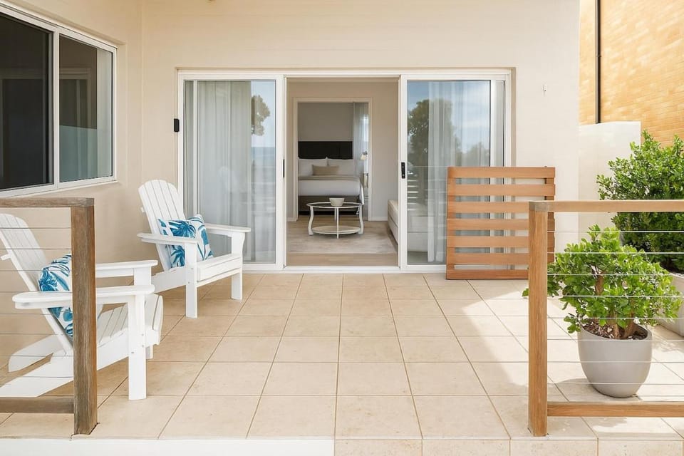 Coogee Bright Beachside Garden Retreat - COOG2 Apartment in Sydney