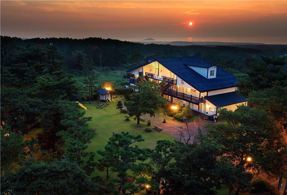 Ggotmuche Pension Country House in South Korea