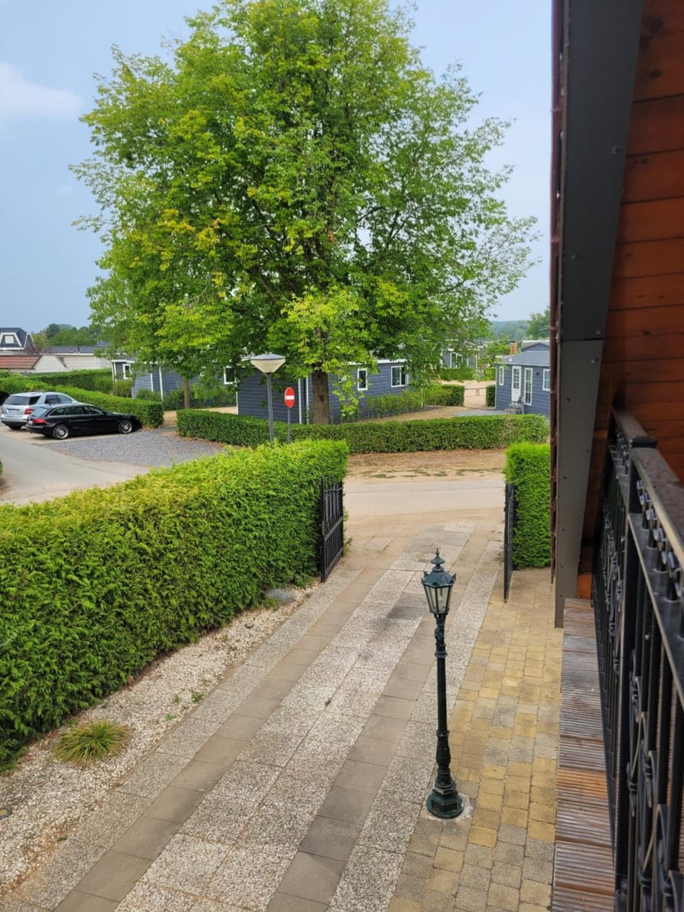 Neighbourhood, Parking