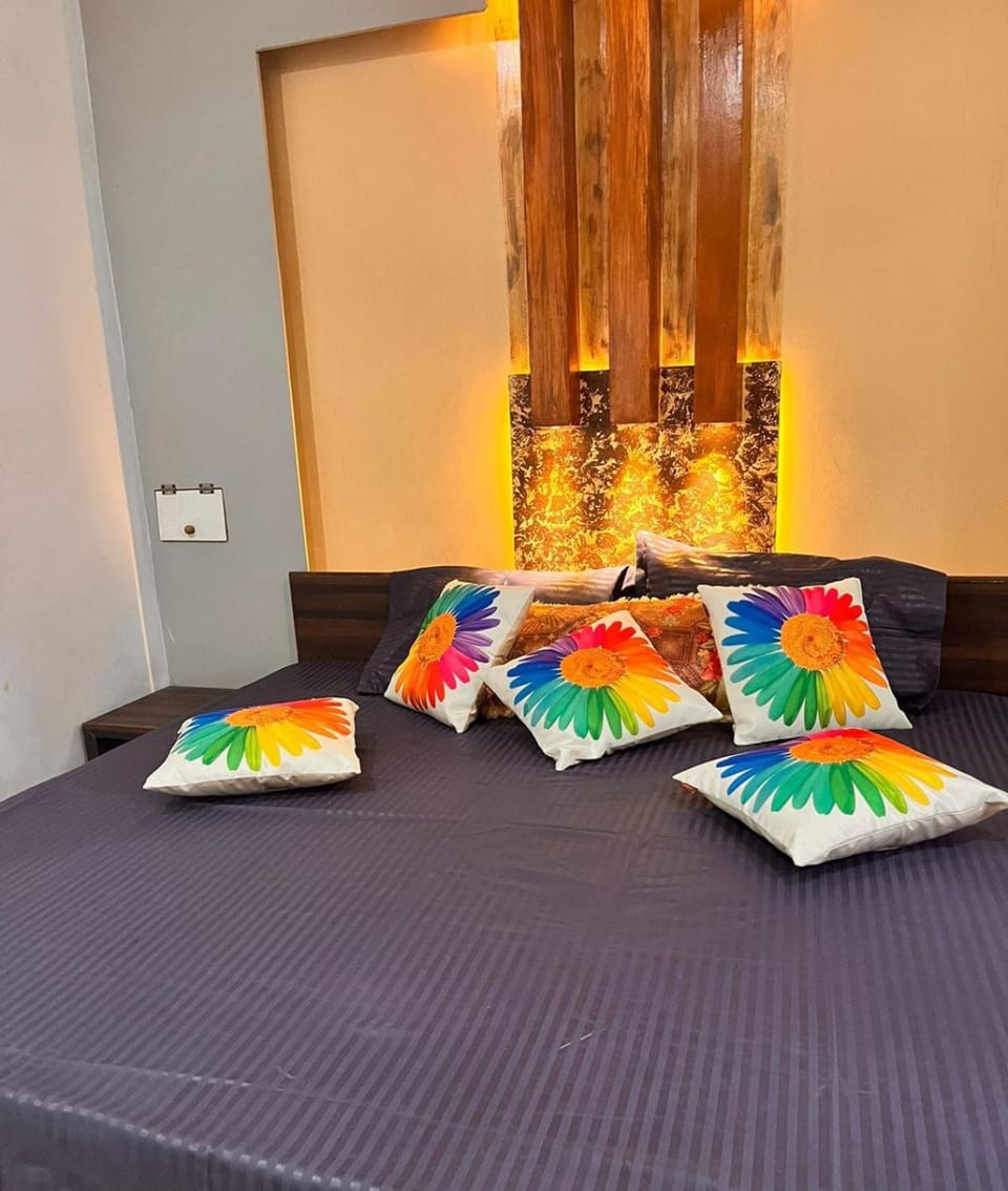 TGI Guest Houses Bed and Breakfast in Baga