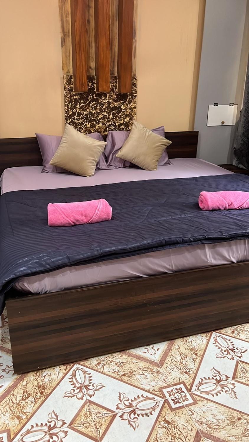 TGI Guest Houses Bed and Breakfast in Baga