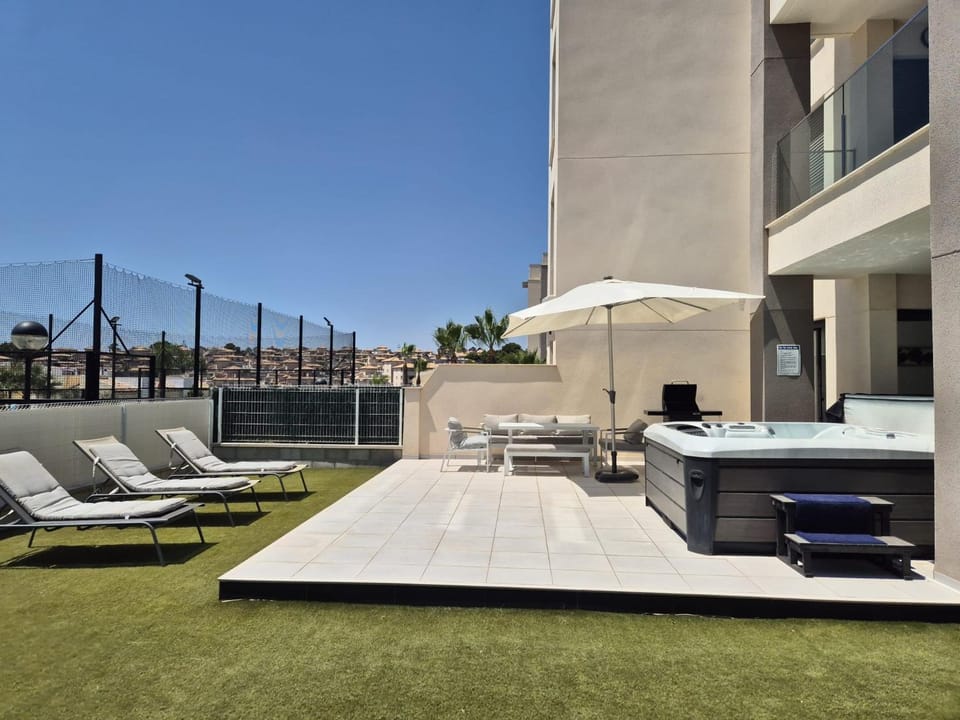 NEW Stunning ground floor Apartment with Jacuzzi Apartment in Vega Baja del Segura