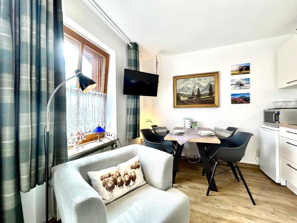 Haus Baur, Fewo Dorfstadl 37 oder Heustadl 38 Apartment in Oberstdorf