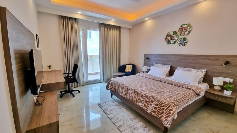 Bed, Photo of the whole room, Bedroom