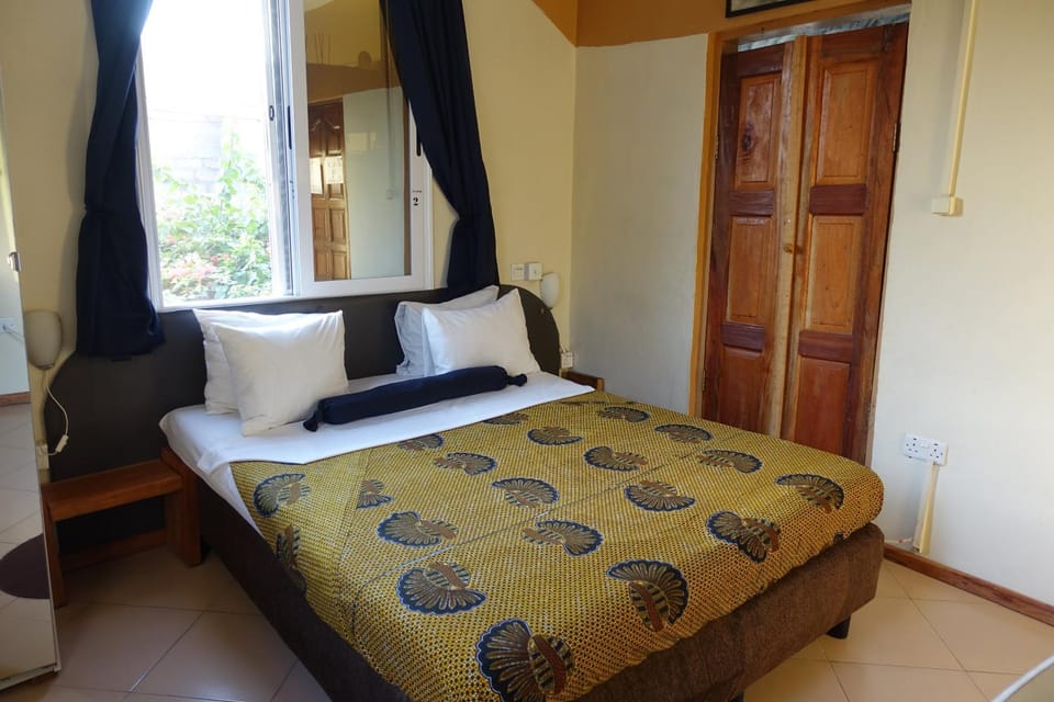 Cheers Guesthouse Bed and Breakfast in Greater Accra Region, Ghana