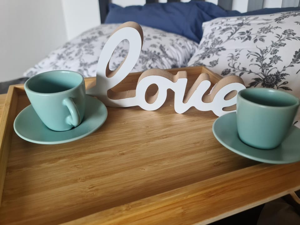 Bed, Coffee/tea facilities