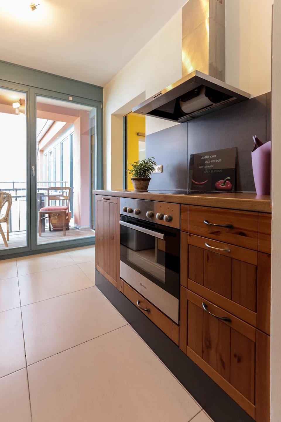 Kitchen or kitchenette, minibar, pet friendly, stove