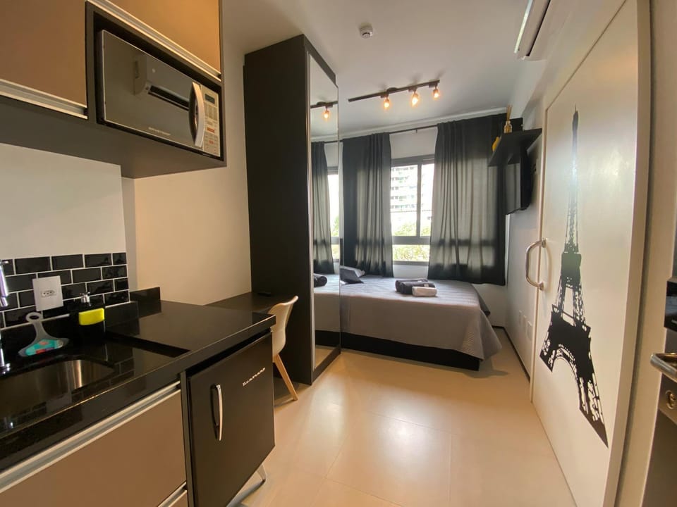 Bed, TV and multimedia, Kitchen or kitchenette, Bedroom, minibar, wardrobe, kitchen