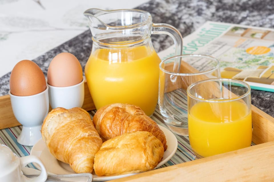 Breakfast, Continental breakfast