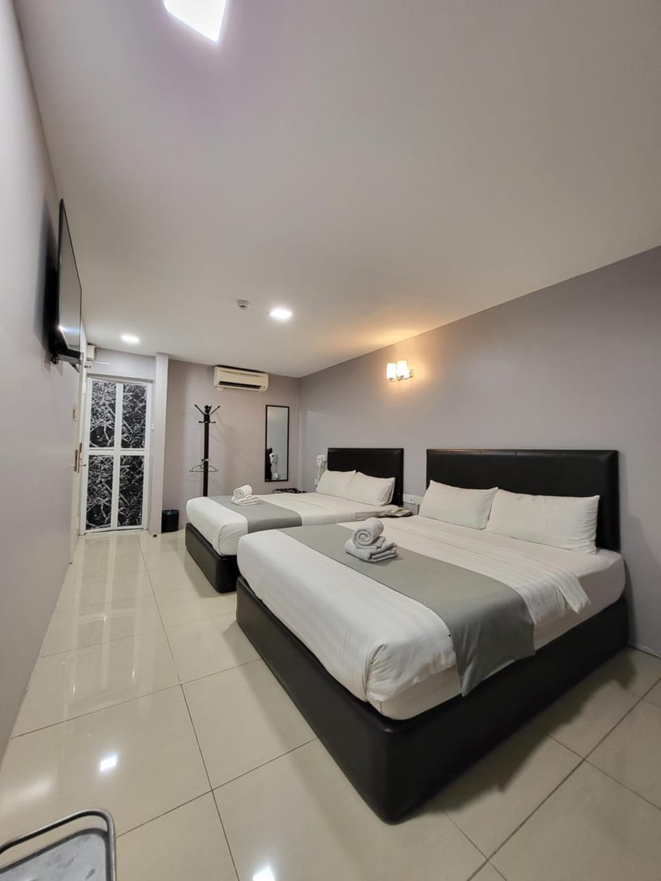 Royale City Hotel - 10 min from KLIA KLIA 2 Airport Hotel in Selangor, Malaysia
