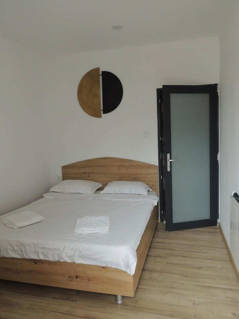 Complex Popas Pacurari Bed and Breakfast in Romania