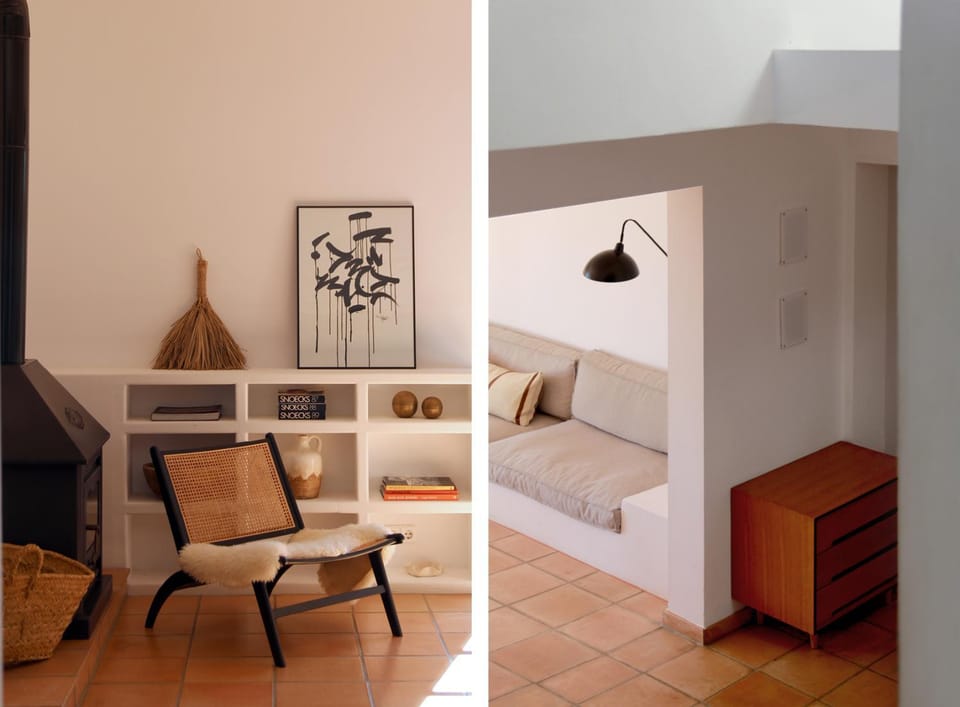 Living room, Seating area, fireplace