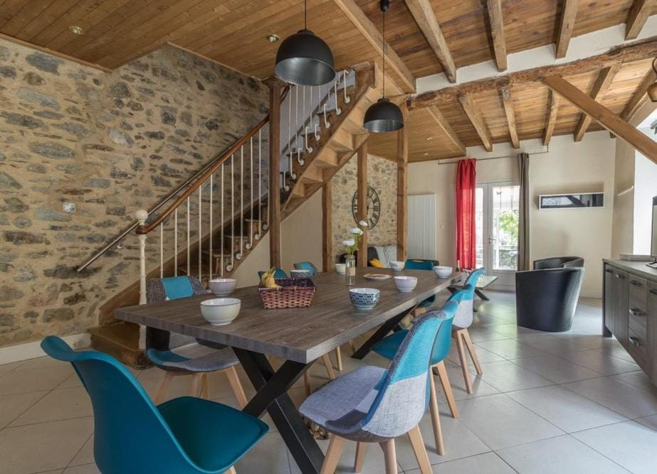 gite cosy et moderne au coeur des pyrénées House in Occitanie