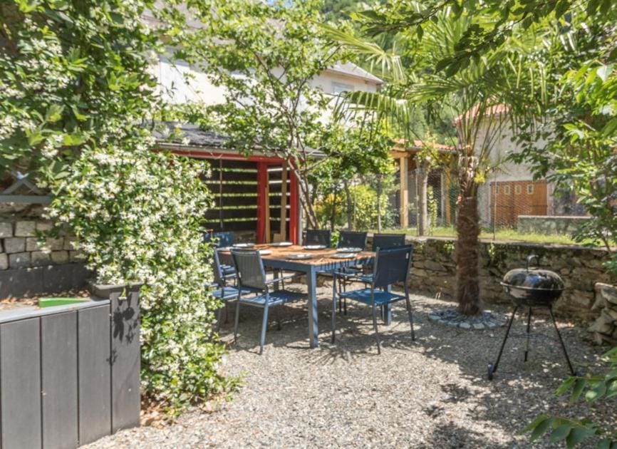 Garden, Balcony/Terrace