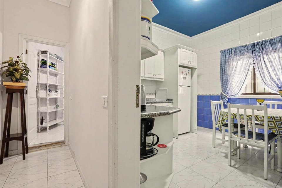 Beach 2-bedroom in Los Cristianos Apartment in Los Cristianos