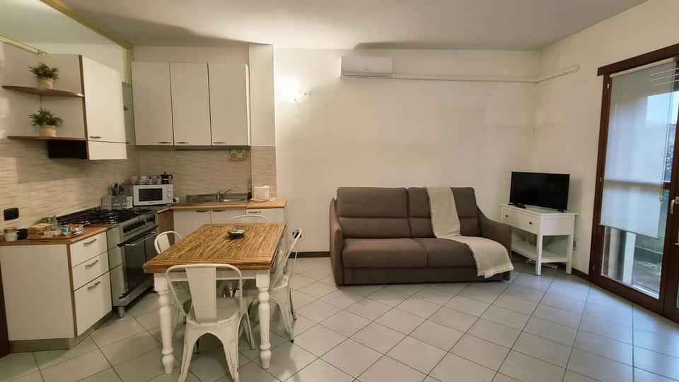 IL NIDO - Intero Appartamento Forum & Humanitas Apartment in Milan