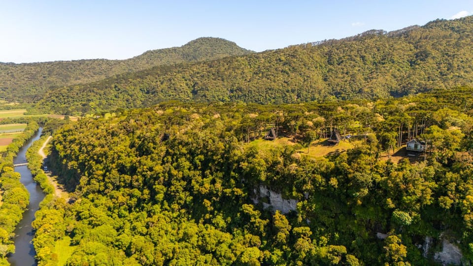 Property building, Day, Natural landscape, Bird's eye view, Mountain view, River view
