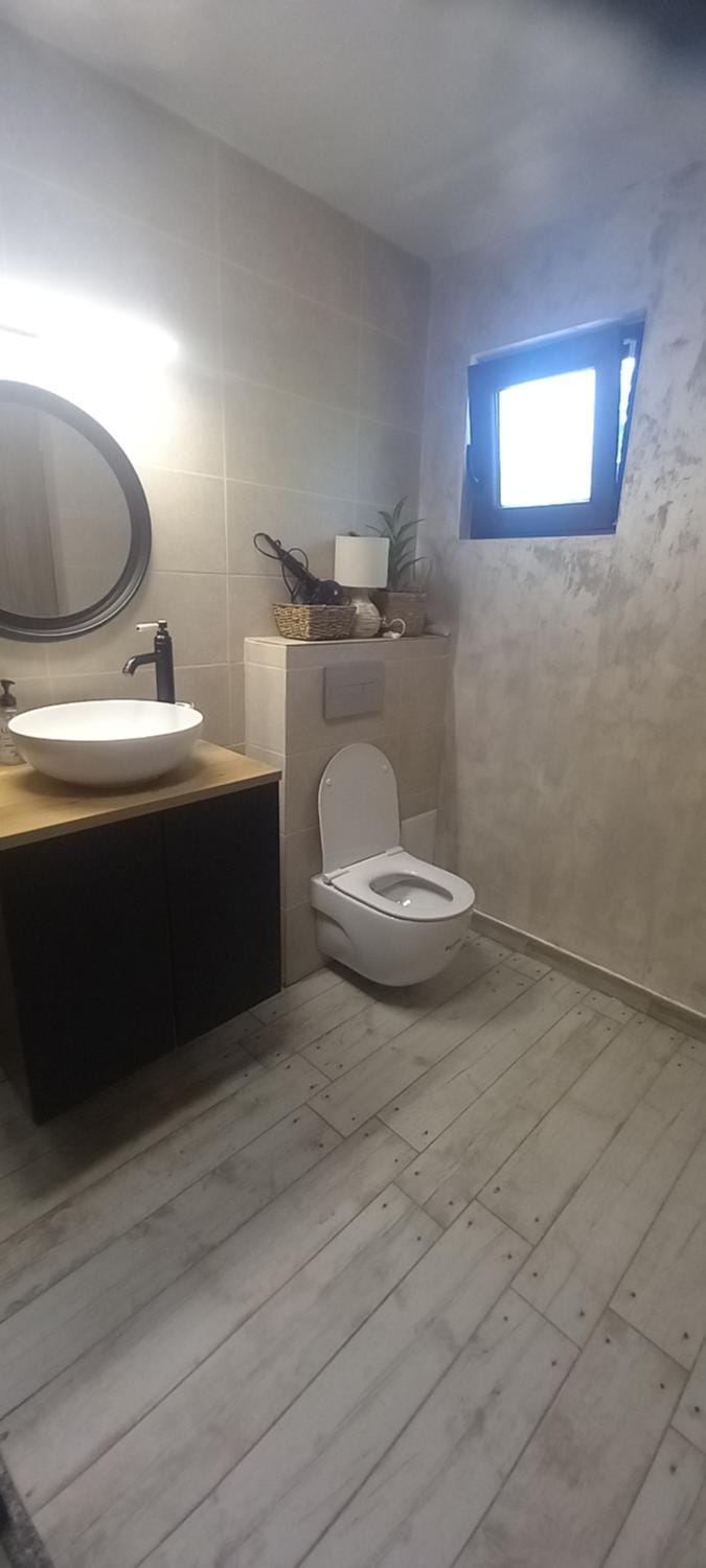 Toilet, Bathroom