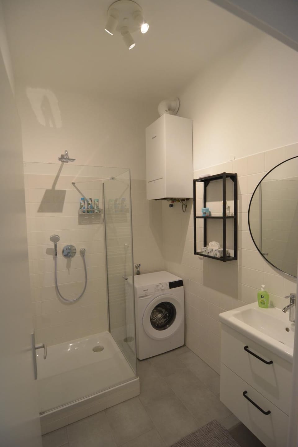 Shower, Bathroom, washing machine