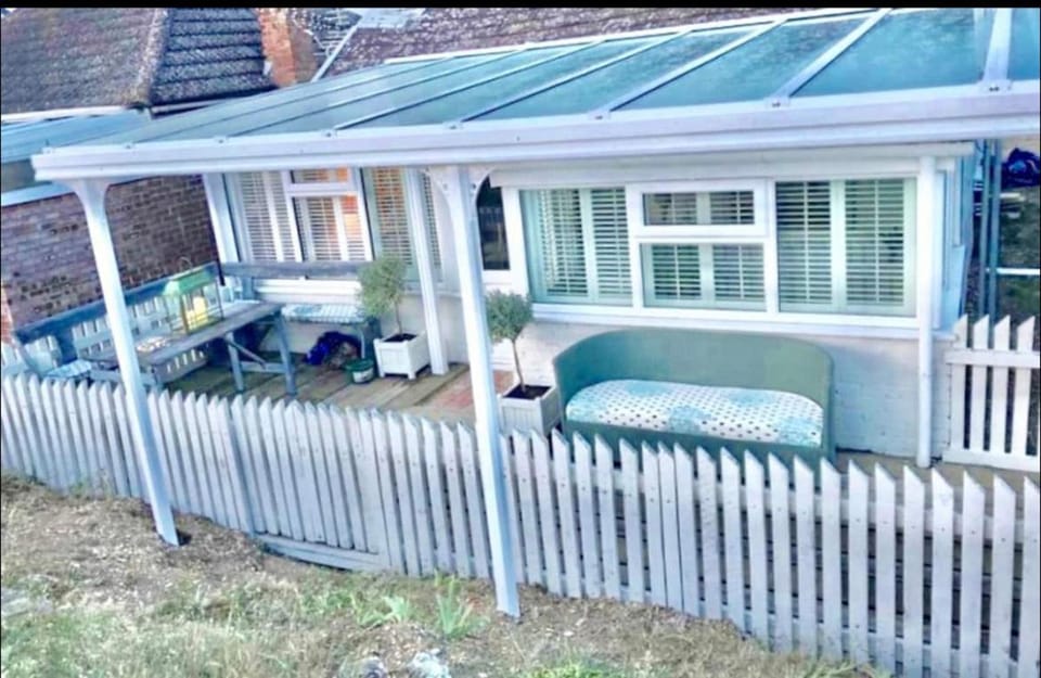 Property building, Balcony/Terrace